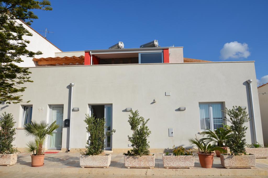 B&B Albatros Castelluzzo Luaran gambar