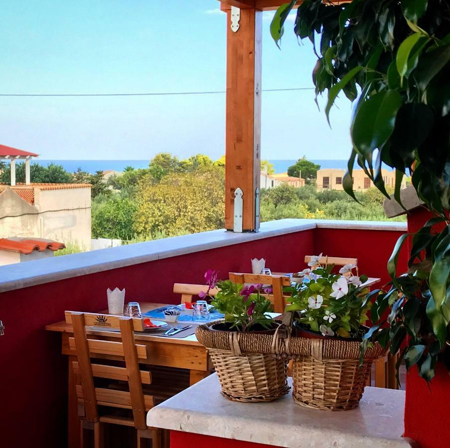 B&B Albatros Castelluzzo Luaran gambar